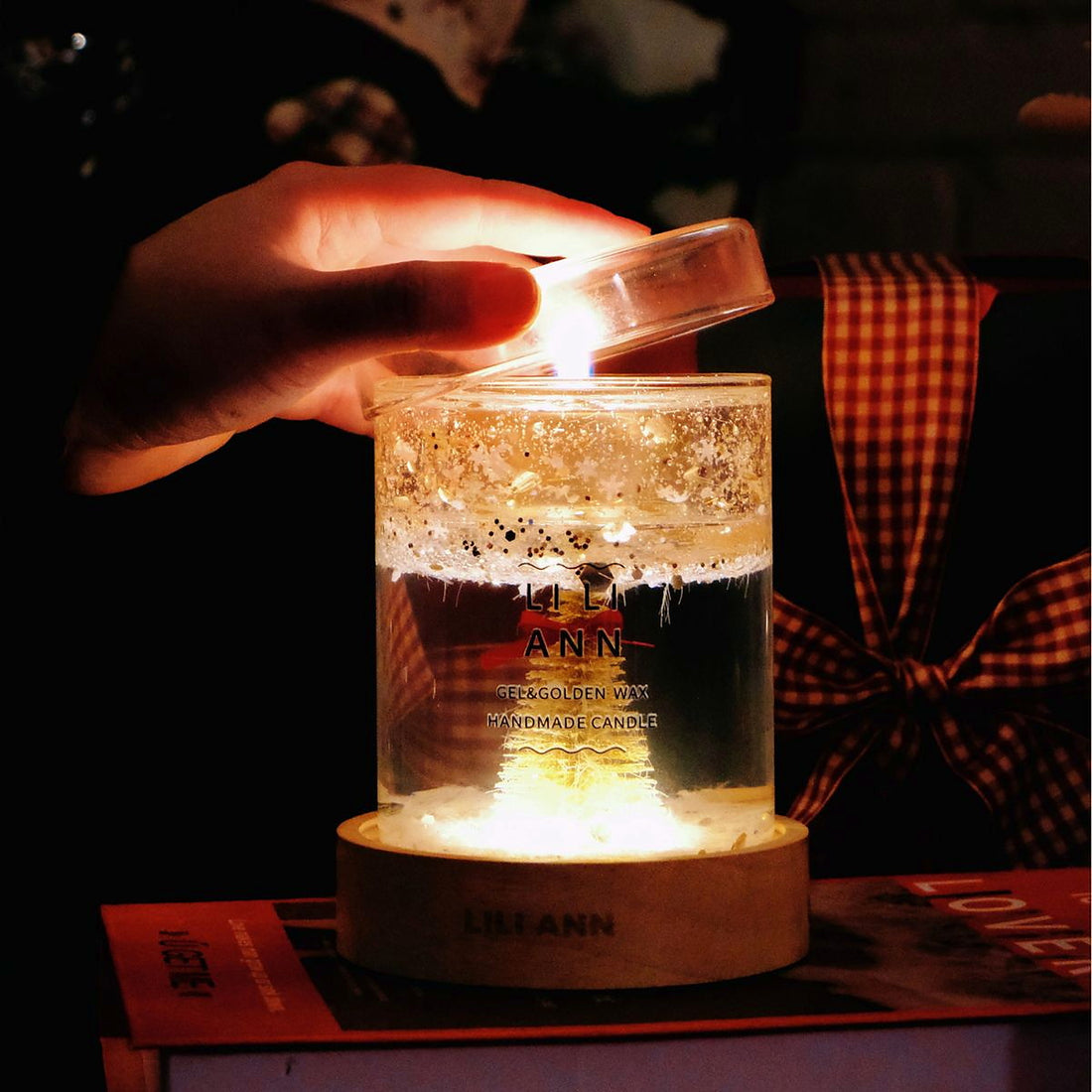 Christmas Tree Keepsake Ornament Gel Candle – Refillable Home Fragrance, Gingerbread Kitchen