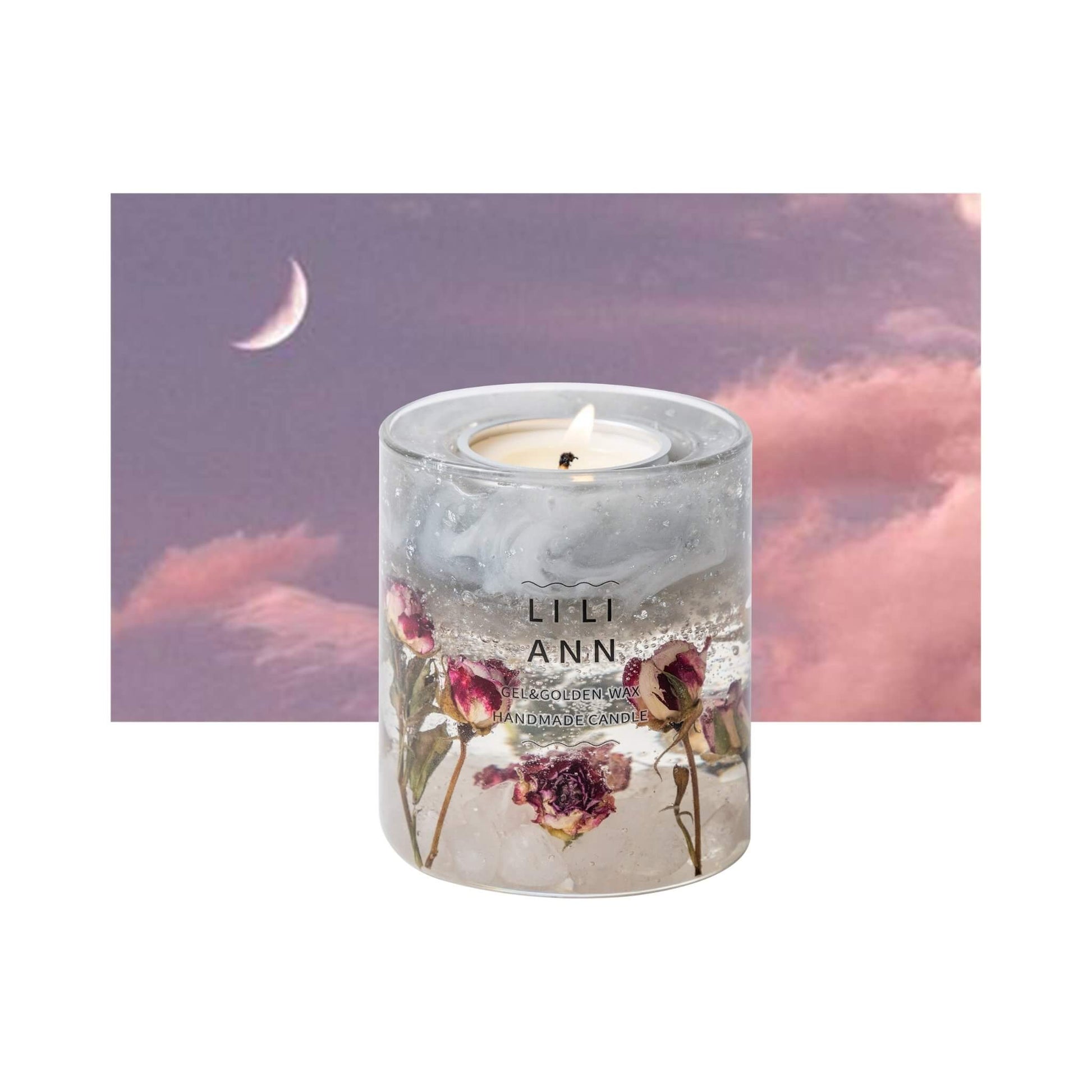 Object .05 Lunar by LILIANN. A gel vessel with a cracked ice texture containing suspended pink rosebuds.